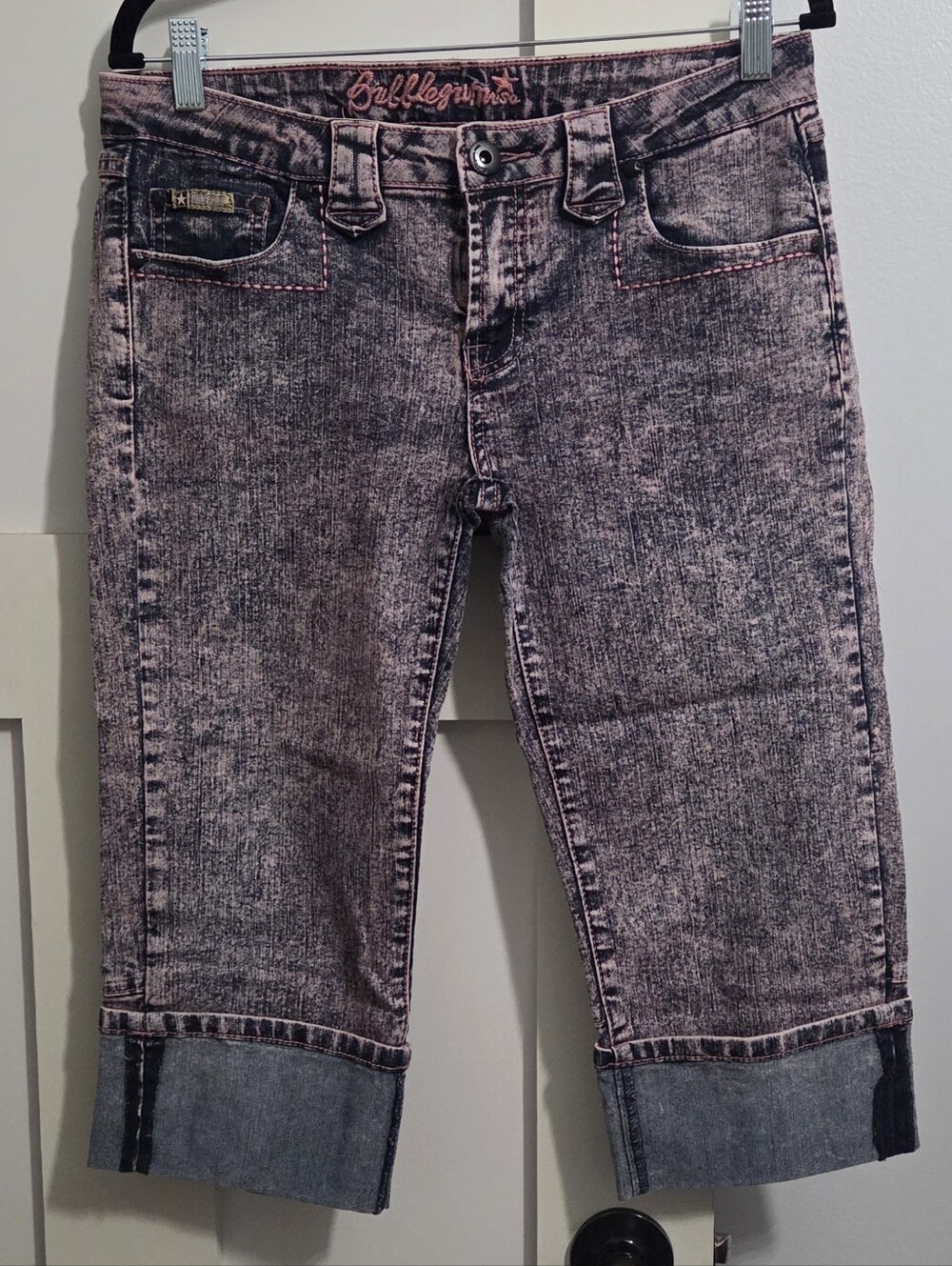 Vintage Y2K - Bubblegum USA - Pink Acid Wash Cropped Jeans